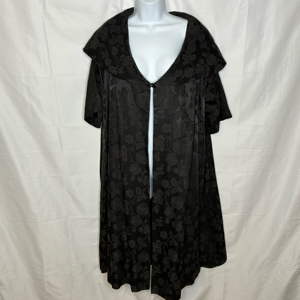 Vintage 1950âs Black Floral Opera Coat Osfa